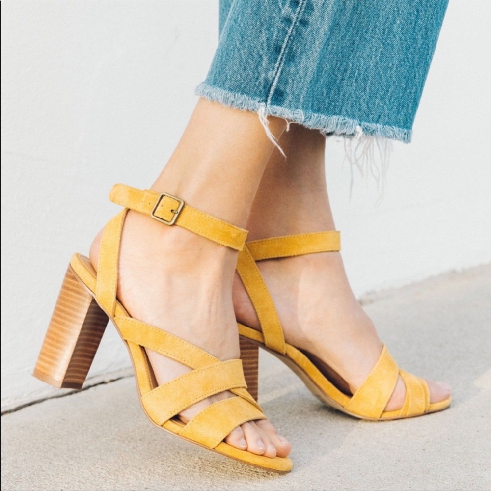 Soludos yellow suede Emile heel size 8.5
